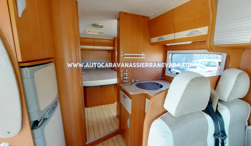 PILOTE AVENTURA G740 lleno