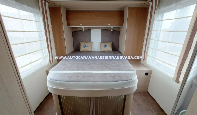 BURSTNER Ixeo TIME IT 734 lleno