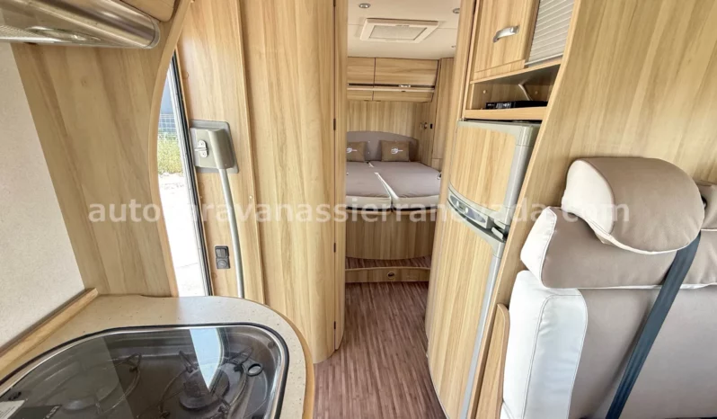 AUTOSTAR ARYAL 899 lleno