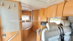 BURSTNER DELFIN T680 lleno