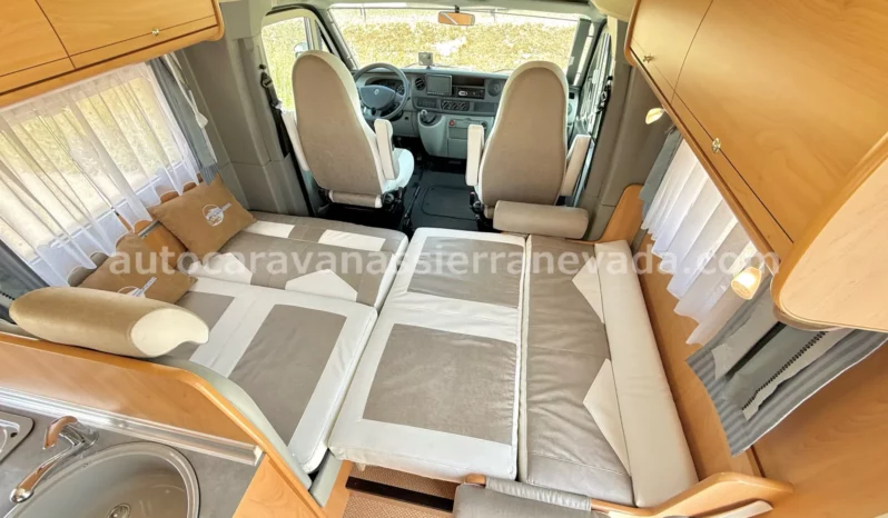 BURSTNER DELFIN T680 lleno