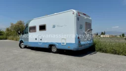 BURSTNER DELFIN T680 lleno