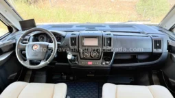 McLouis NEVIS 876G lleno